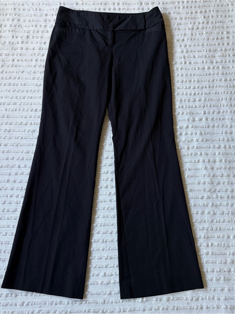The Limited Women’s Black Pinstripe Office Black Low Rise Wide Leg Pant Size 8